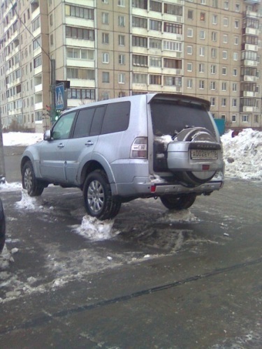 375x500, 66 Kb / снег, уборка, джип