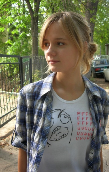 385x604, 95 Kb / няшка, девушка, футболка, FFFUUU