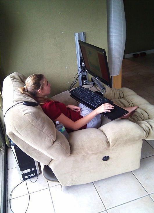 530x733, 54 Kb / кресло, рабочее место