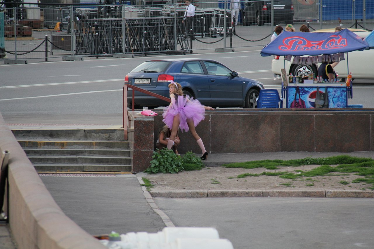 1280x853, 201 Kb / мочеиспускание, паливо