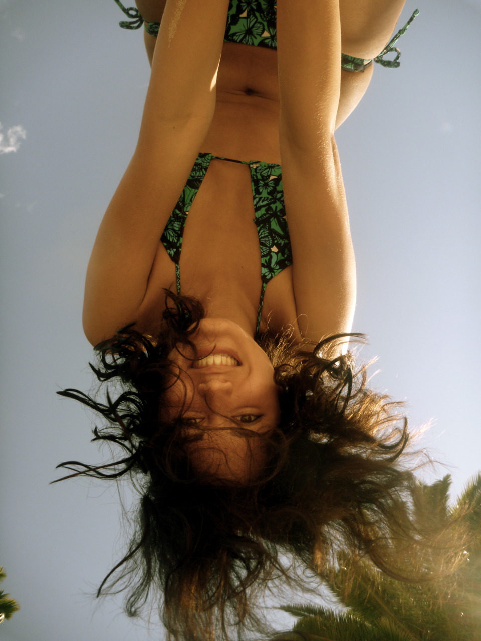 960x1280, 238 Kb / пляж, пальма, привет, купальник