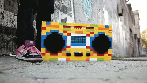 500x281, 251 Kb / топ-топ, магнитофон, дэнс, нога