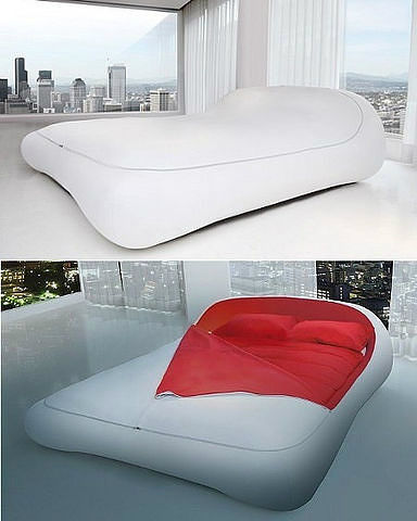 384x480, 28 Kb / постель, молния