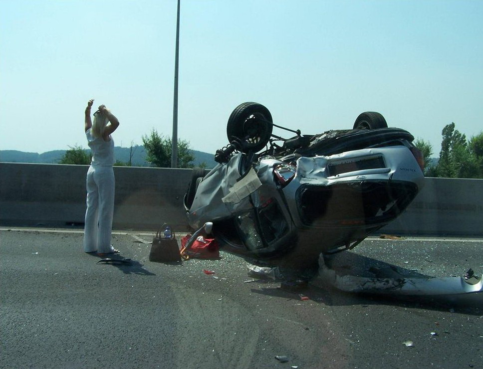 968x740, 199 Kb / авто, девушка