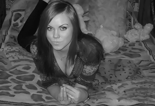 604x415, 62 Kb / ч/б, игрушки