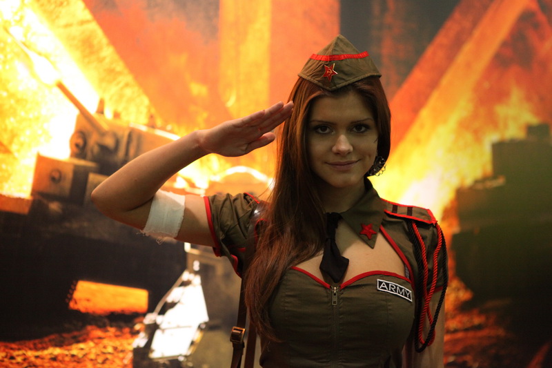 800x533, 140 Kb / девушка, советская форма