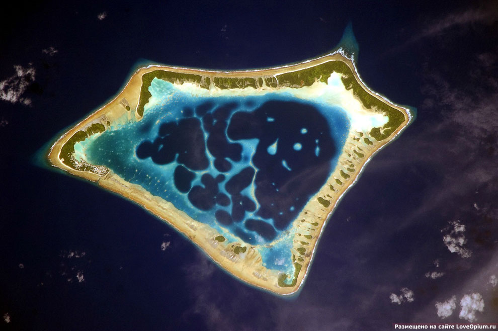 990x658, 102 Kb / остров