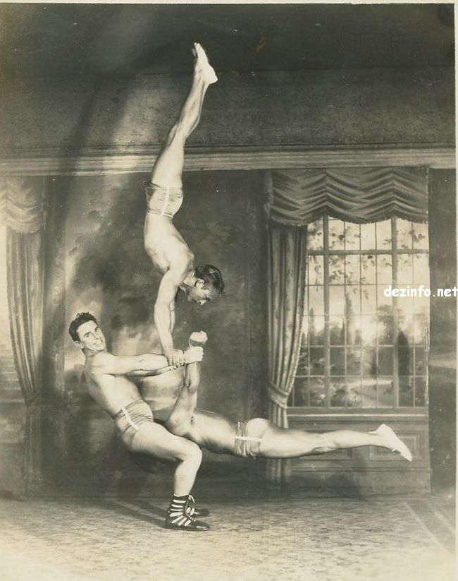 650x823, 82 Kb / олдскул, гимнасты, качки