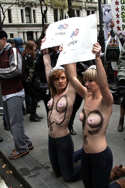 533x800, 86 Kb / фемен, сша