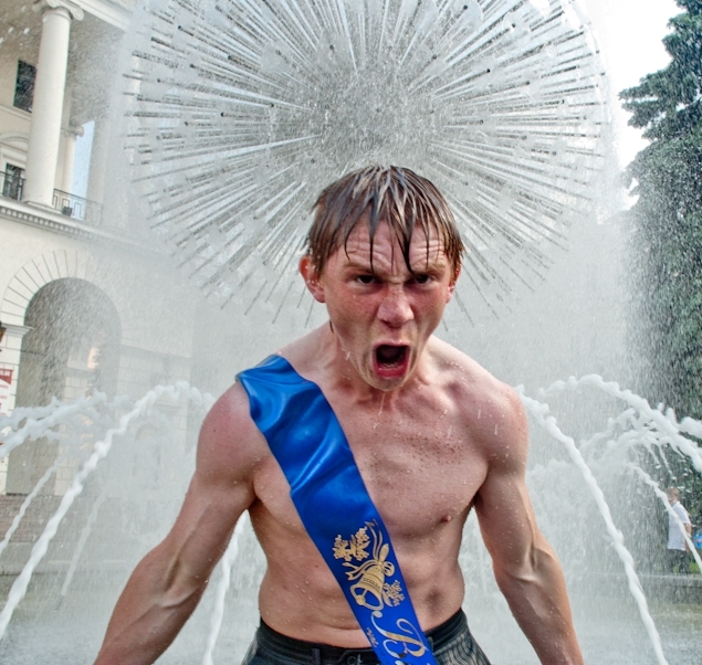 635x602, 281 Kb / фонтан