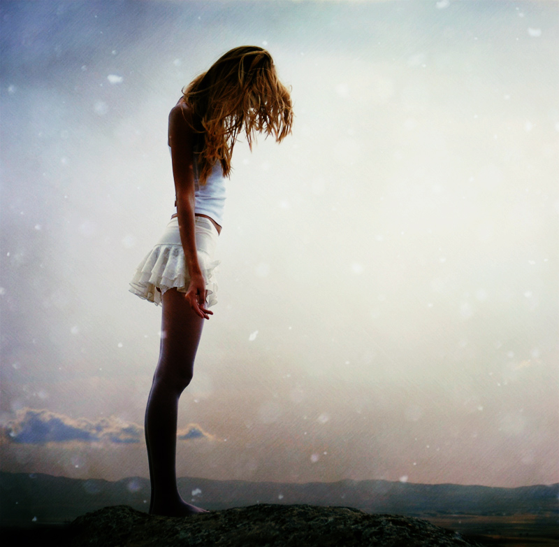 800x782, 223 Kb / мини юбка, светлые волосы, колготки,