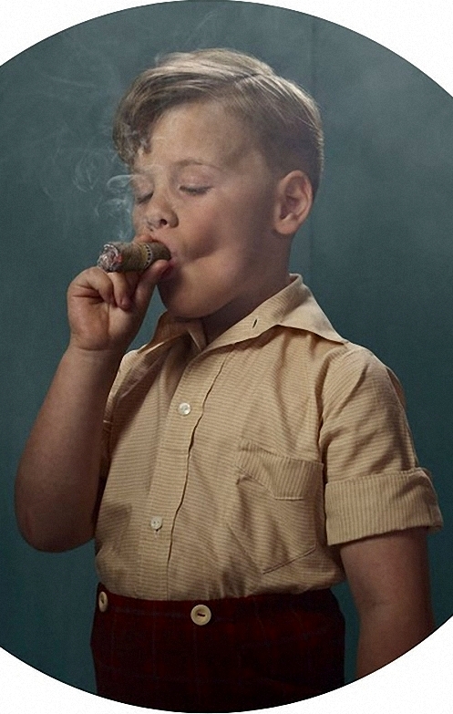 497x783, 283 Kb / сигара, мальчик