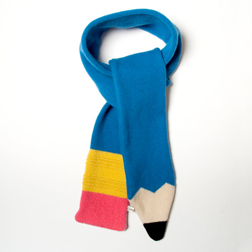 500x500, 28 Kb / карандаш, шарф