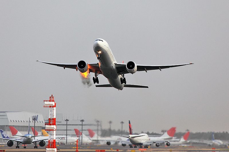 799x529, 40 Kb / самолет, авария, пожар, аэропорт