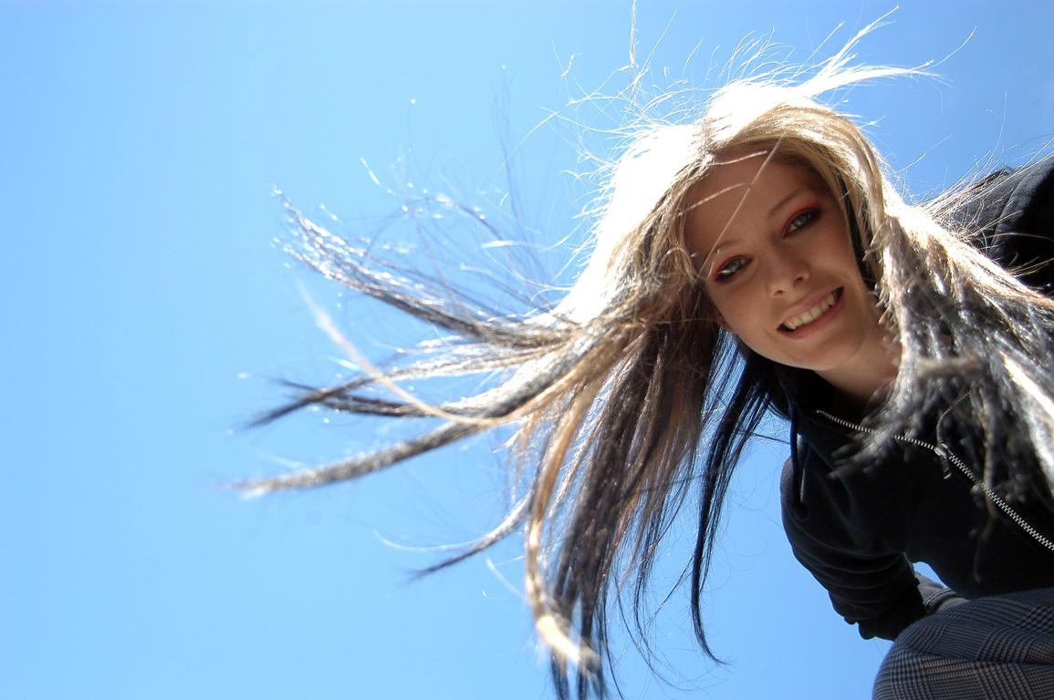 1155x768, 186 Kb / avril lavigne