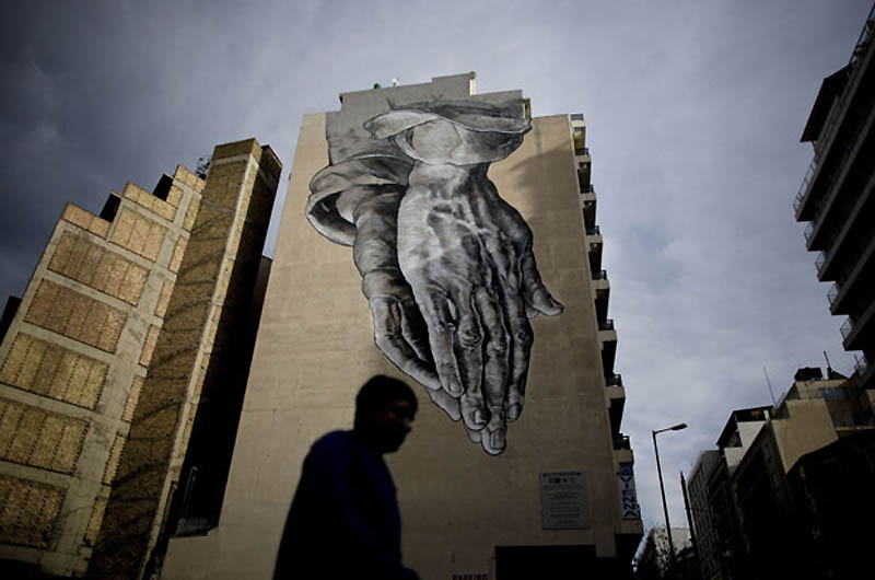 800x530, 71 Kb / руки, граффити, здание