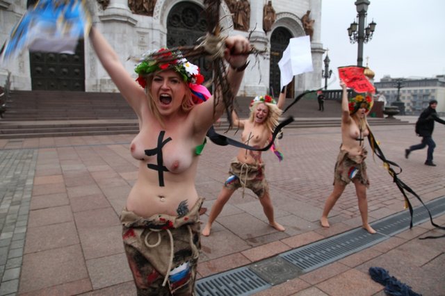 640x426, 60 Kb / фемен