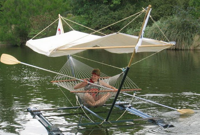 699x472, 134 Kb / вода, весла, гамак