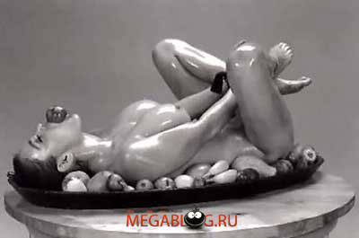 400x265, 13 Kb / яблоки, блюдо, ч/б, сиськи