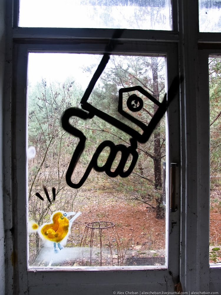 750x1000, 193 Kb / стекло, окно, птица, граффити, припять, чернобыль, рука