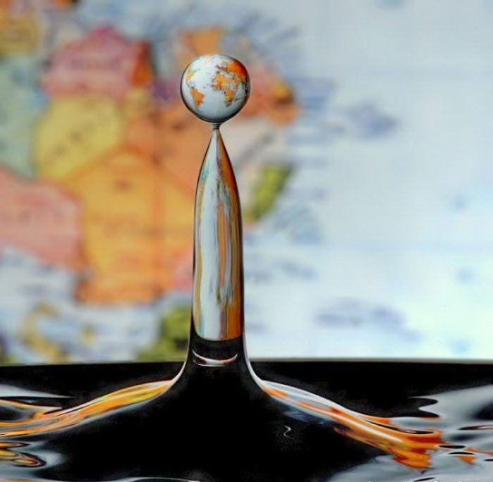 699x684, 89 Kb / капля, вода, глобус, карта