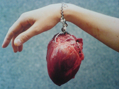 490x367, 34 Kb / сердце, рука, валентинка