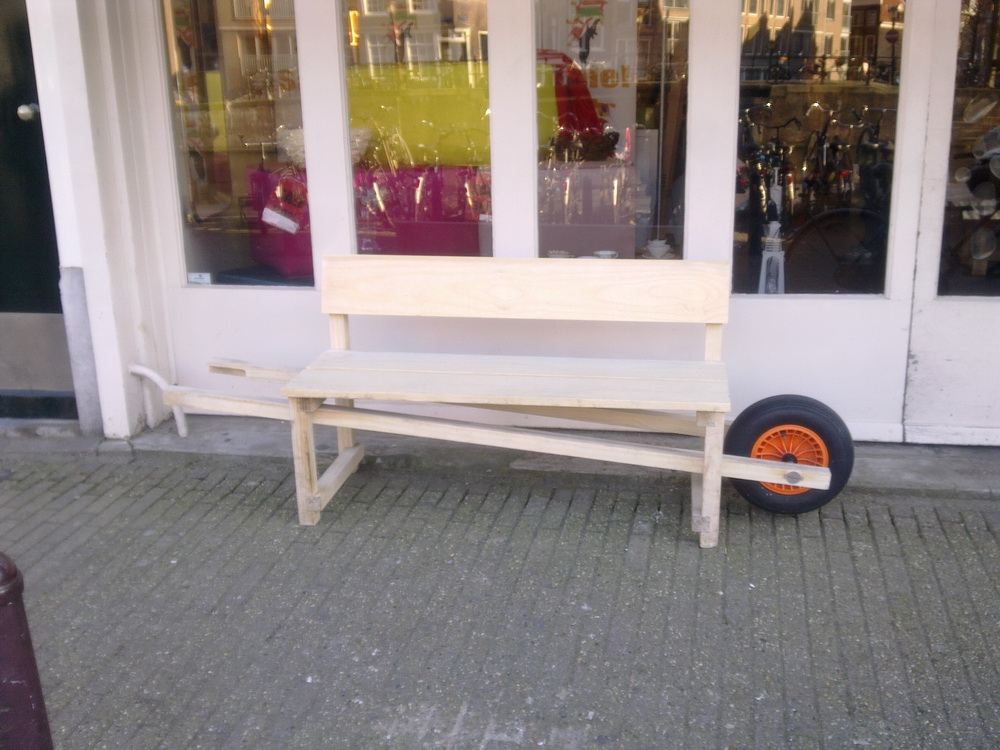 1000x750, 236 Kb / скамейка, колесо, ручки, тачка