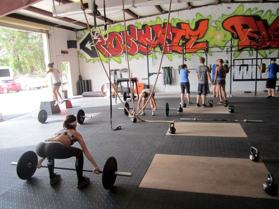 960x720, 181 Kb / спорт, спортзал, попа, девушка