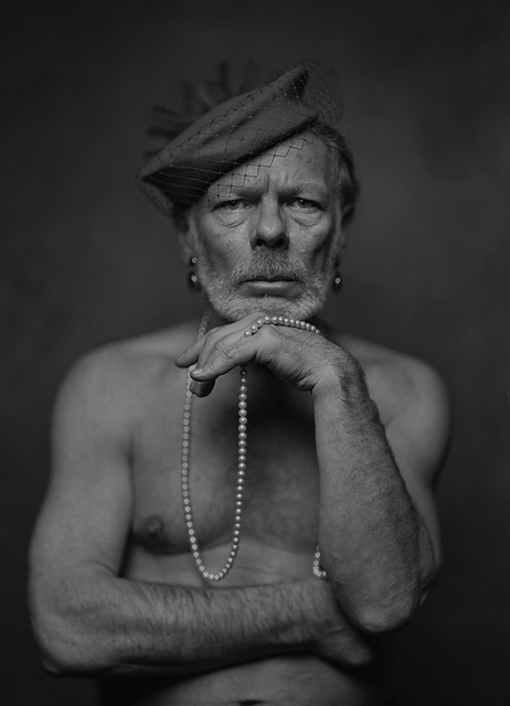 462x640, 66 Kb / мужик, шляпка, бусы, жемчуг