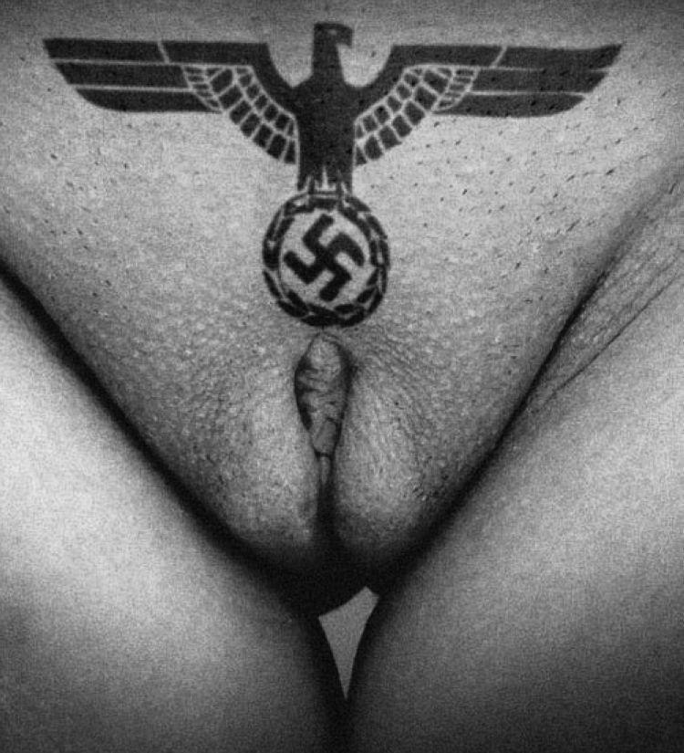 750x825, 112 Kb / пелотка, свастика