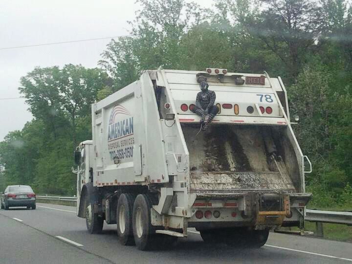 720x540, 70 Kb / человек-паук, спайдермен, мусоровоз