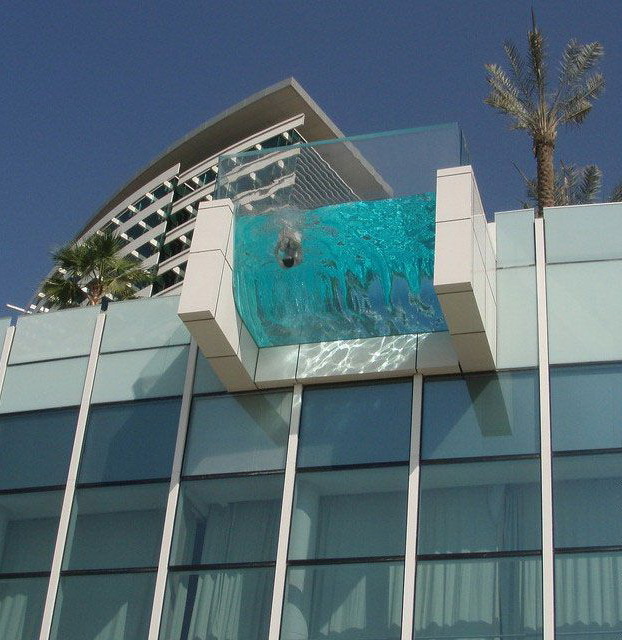 622x640, 132 Kb / бассейн