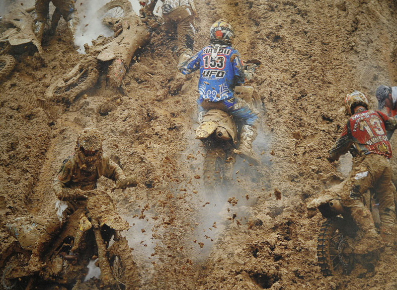 799x583, 285 Kb / грязь, мото