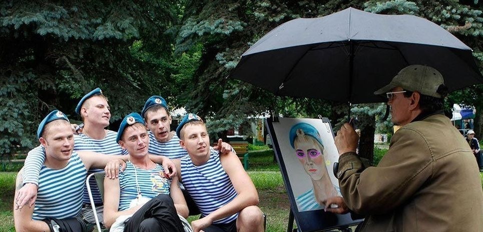 965x464, 146 Kb / десантники, художник, рисунок, зонт