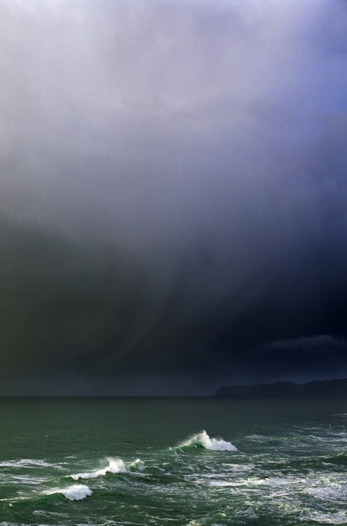 496x750, 58 Kb / море, буря