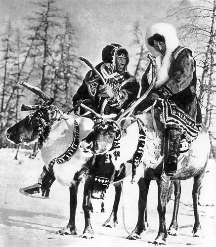 437x500, 82 Kb / якуты, олени, север, ч/б, ретро