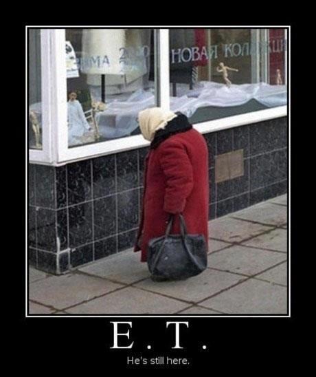 460x548, 31 Kb / E.T., инопланетянин, бабка, витрина