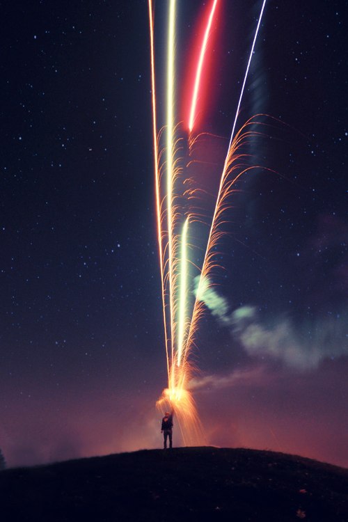 500x750, 48 Kb / холм, фейерверк, звезды