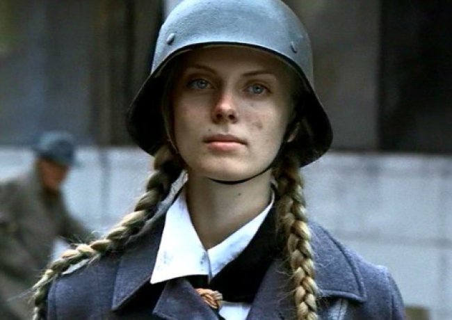 650x460, 43 Kb / фашист, девушка, военная, сс