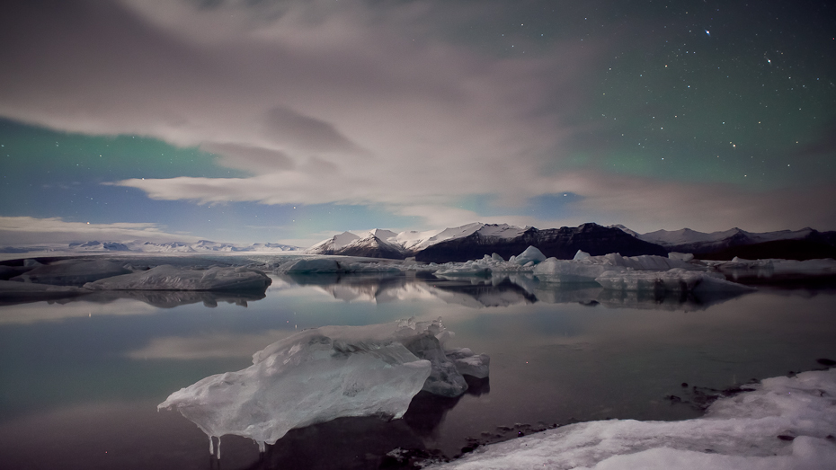 930x523, 273 Kb / лед, звезды, небо, вода