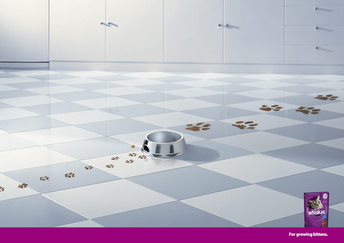 709x501, 37 Kb / следы, вискас, миска, реклама