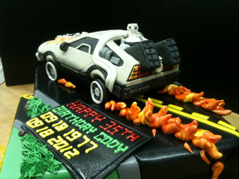 792x594, 153 Kb / торт, de lorean, назад в будущее, машина