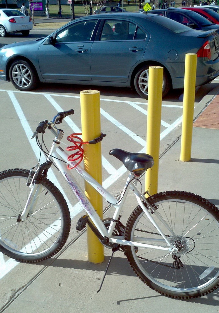 701x1000, 290 Kb / велосипед, столб, логика, маразм