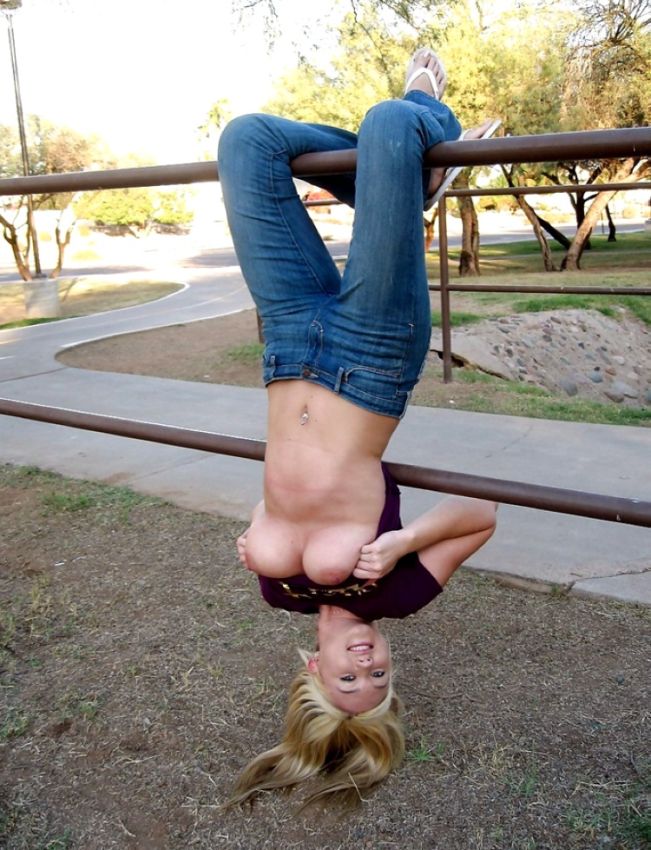 651x850, 117 Kb / вверх ногами