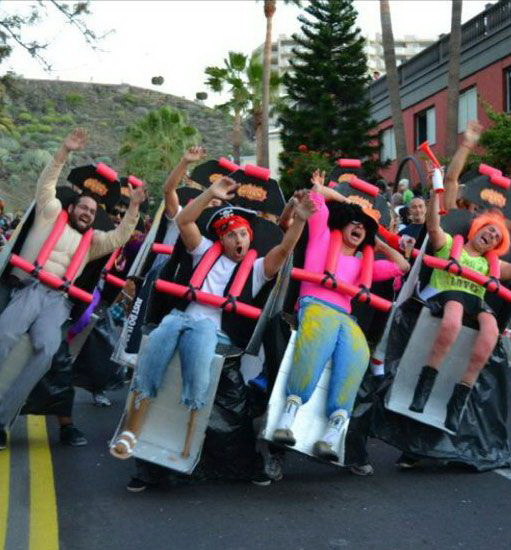 511x550, 94 Kb / кресла, атракцион, наклон, пародия, асфальт, розыгрыш