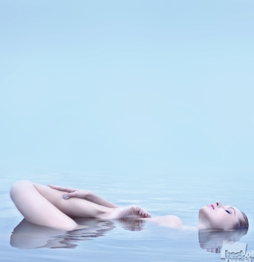 520x535, 121 Kb / вода, девушка, нога