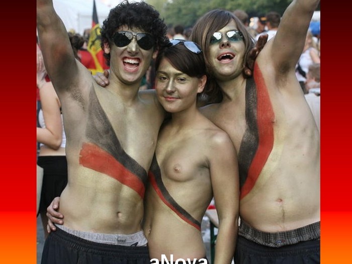 700x525, 72 Kb / сиськи, трое