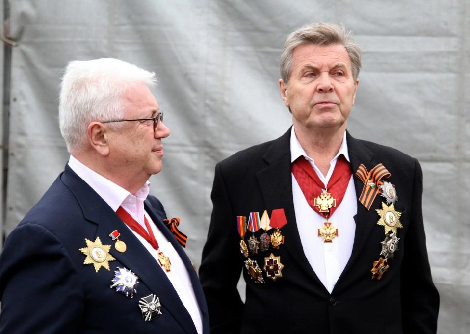 958x681, 65 Kb / ветераны, медали, лещенко, винокур