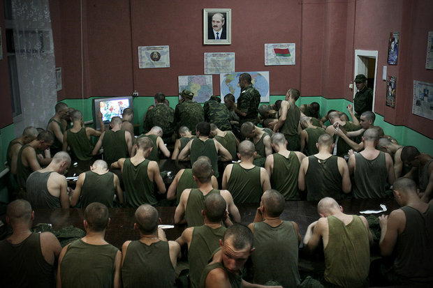 620x413, 67 Kb / лукашенко, солдаты