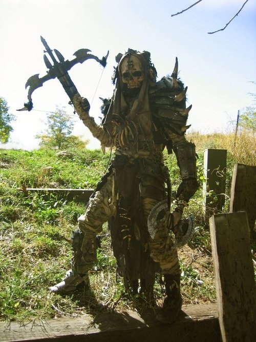 500x667, 95 Kb / нежить, костюм, ролевуха, арбалет, топор